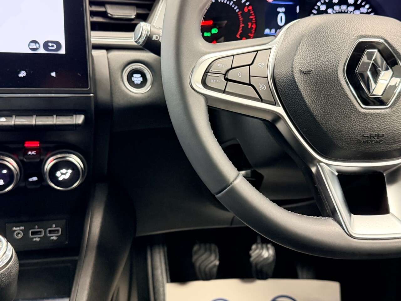 2020 RENAULT CAPTUR 2020 RENAULT CAPTUR