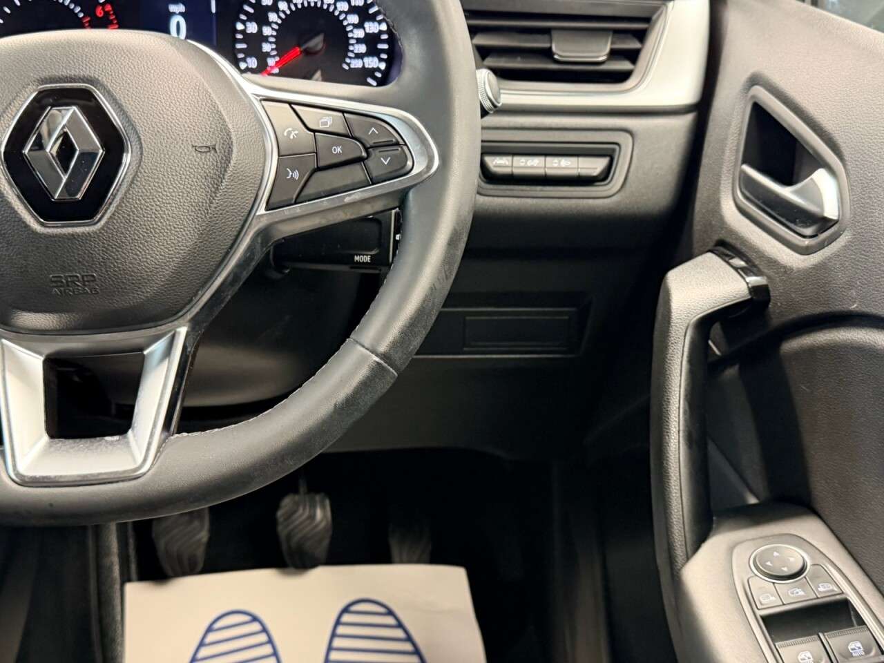 2020 RENAULT CAPTUR 2020 RENAULT CAPTUR