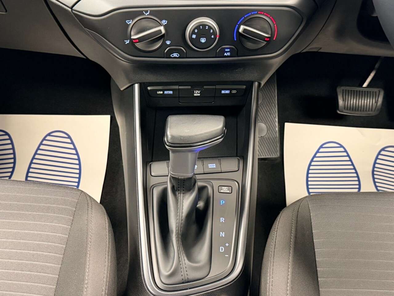 2022 HYUNDAI I20 2022 HYUNDAI I20