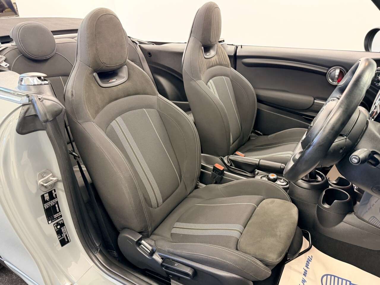 2020 MINI CONVERTIBLE 2020 MINI CONVERTIBLE