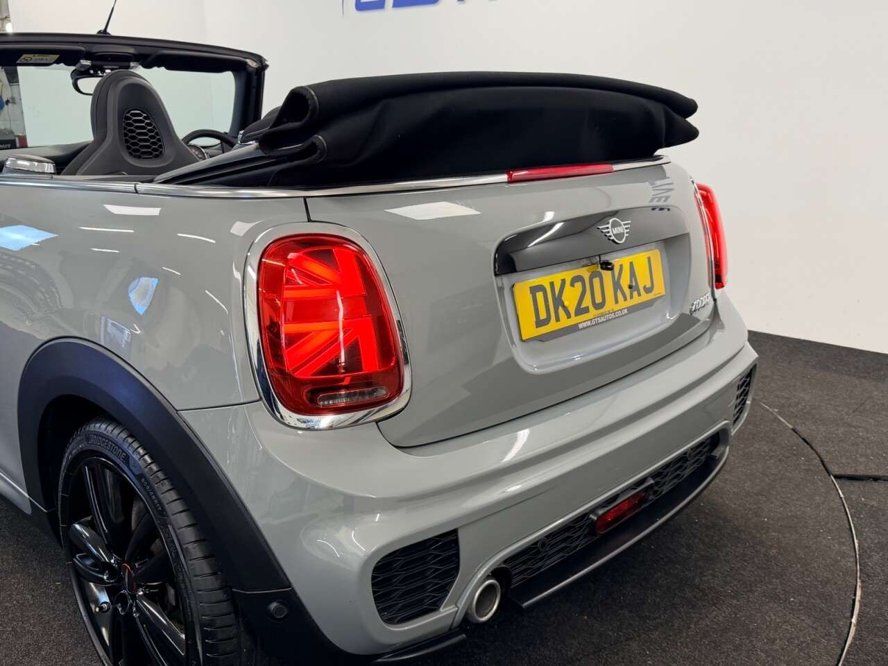 2020 MINI CONVERTIBLE 2020 MINI CONVERTIBLE