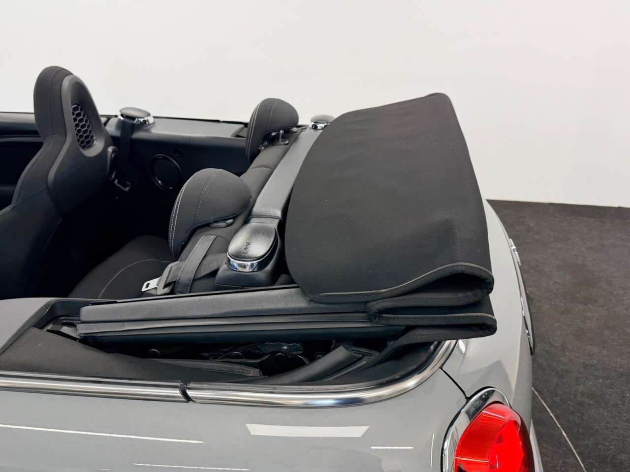 2020 MINI CONVERTIBLE 2020 MINI CONVERTIBLE