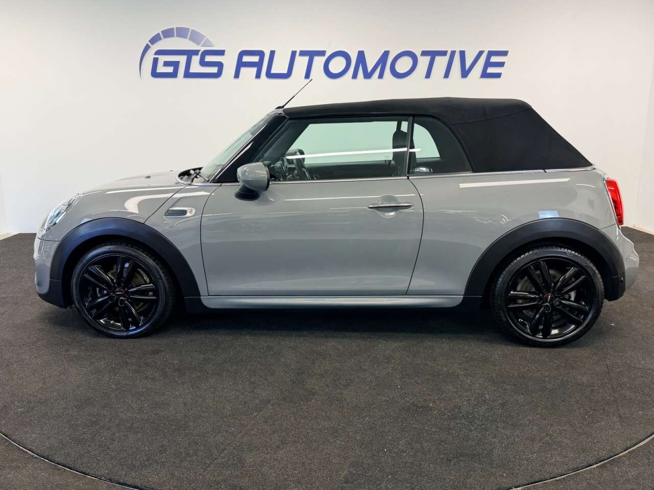 2020 MINI CONVERTIBLE 2020 MINI CONVERTIBLE