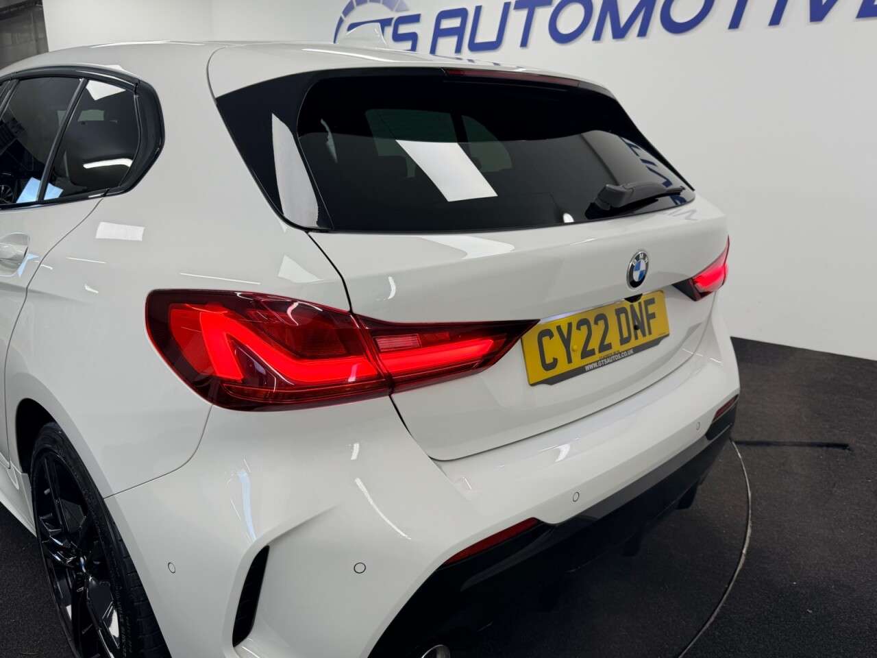 2022 BMW 1 SERIES 2022 BMW 1 SERIES