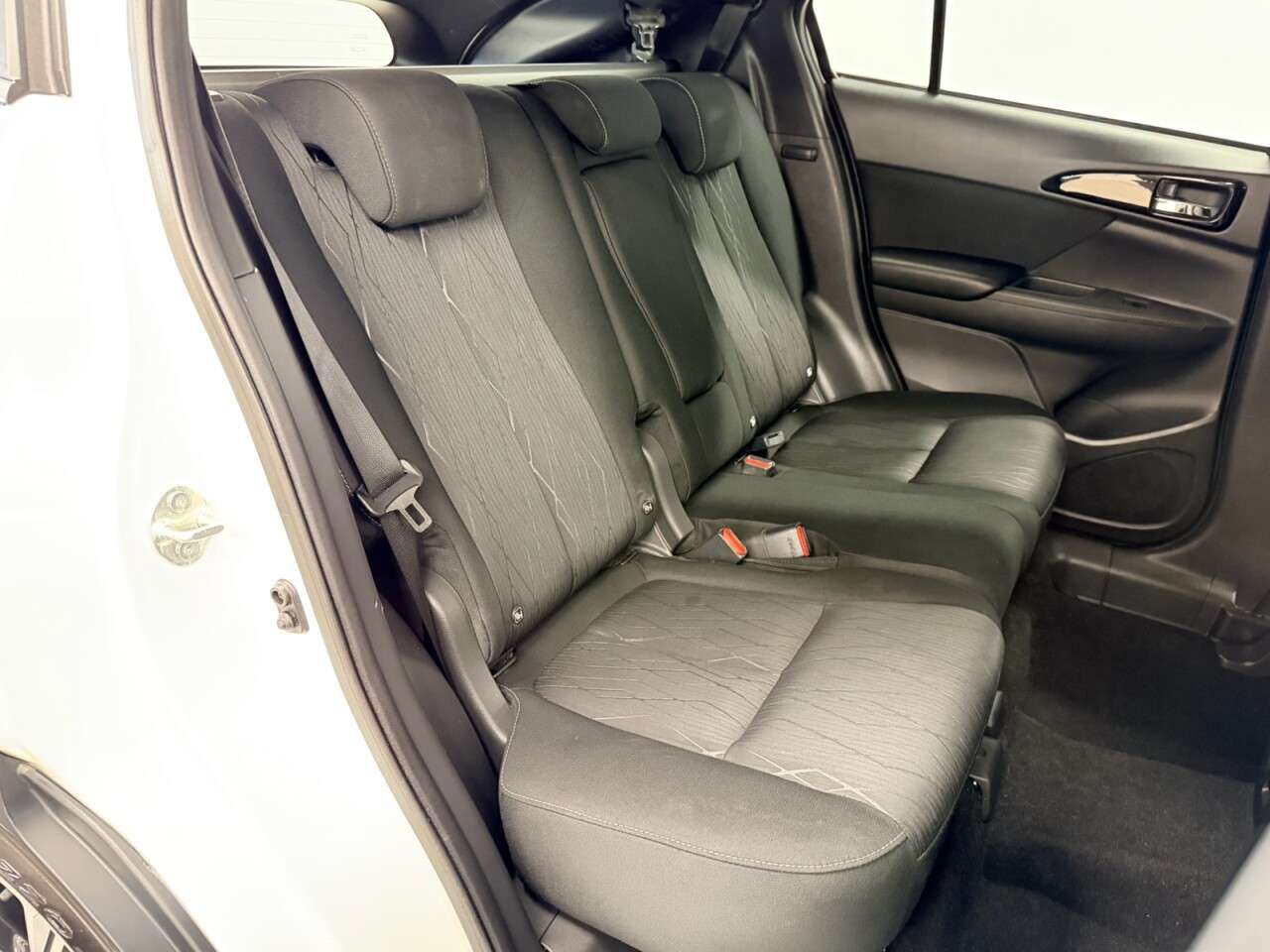 A 2018 MITSUBISHI ECLIPSE CROSS 3 A 2018 MITSUBISHI ECLIPSE CROSS 3