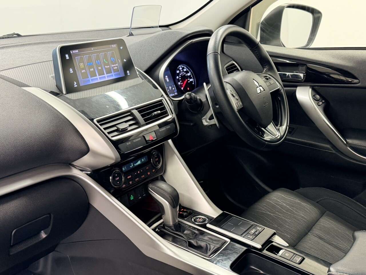 2018 MITSUBISHI ECLIPSE CROSS 2018 MITSUBISHI ECLIPSE CROSS