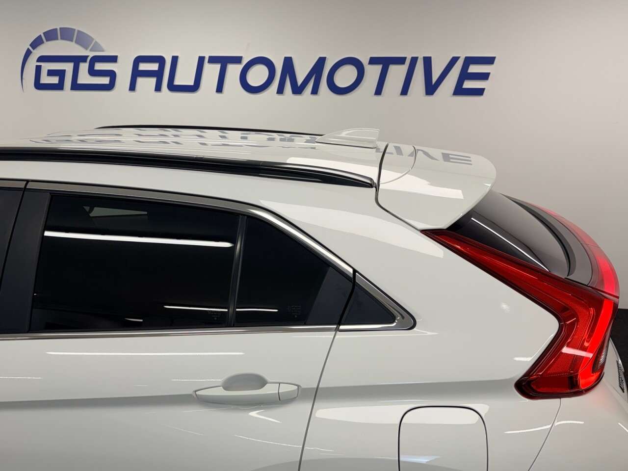 2018 MITSUBISHI ECLIPSE CROSS 2018 MITSUBISHI ECLIPSE CROSS