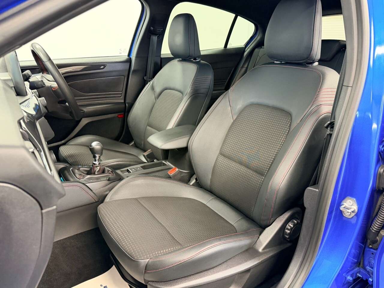 2021 FORD FOCUS 2021 FORD FOCUS