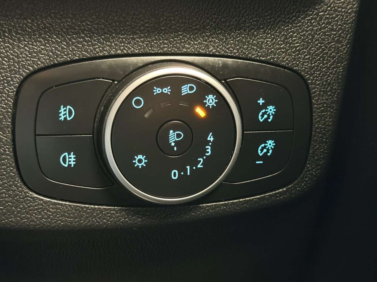 2021 FORD FOCUS 2021 FORD FOCUS