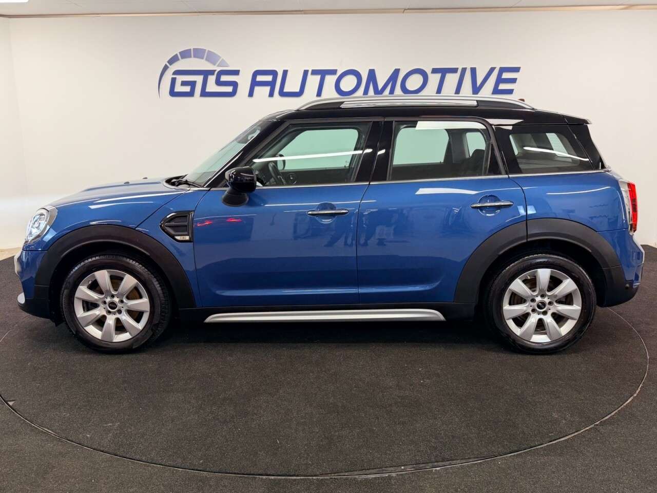 2019 MINI COUNTRYMAN 2019 MINI COUNTRYMAN