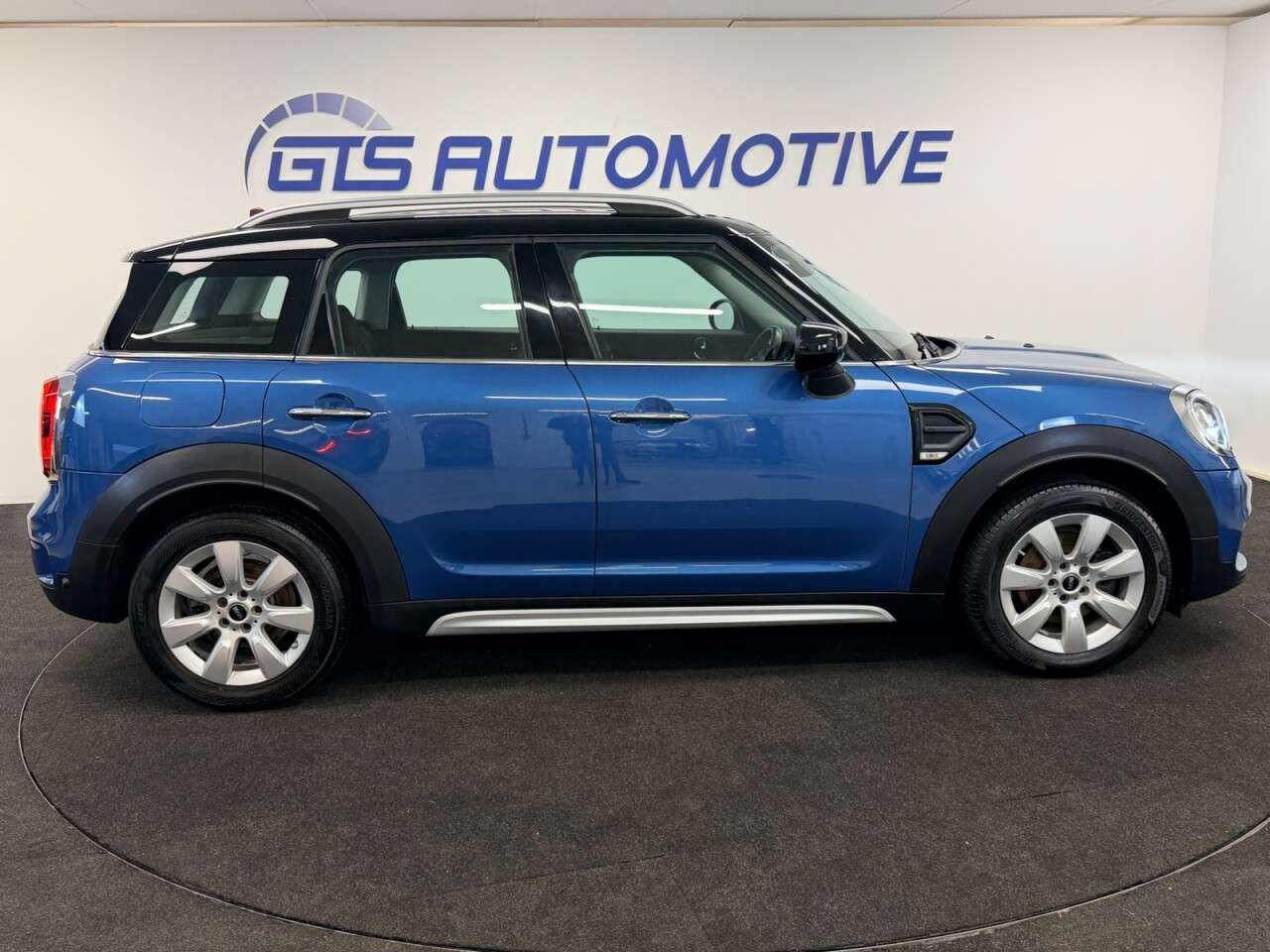 2019 MINI COUNTRYMAN 2019 MINI COUNTRYMAN