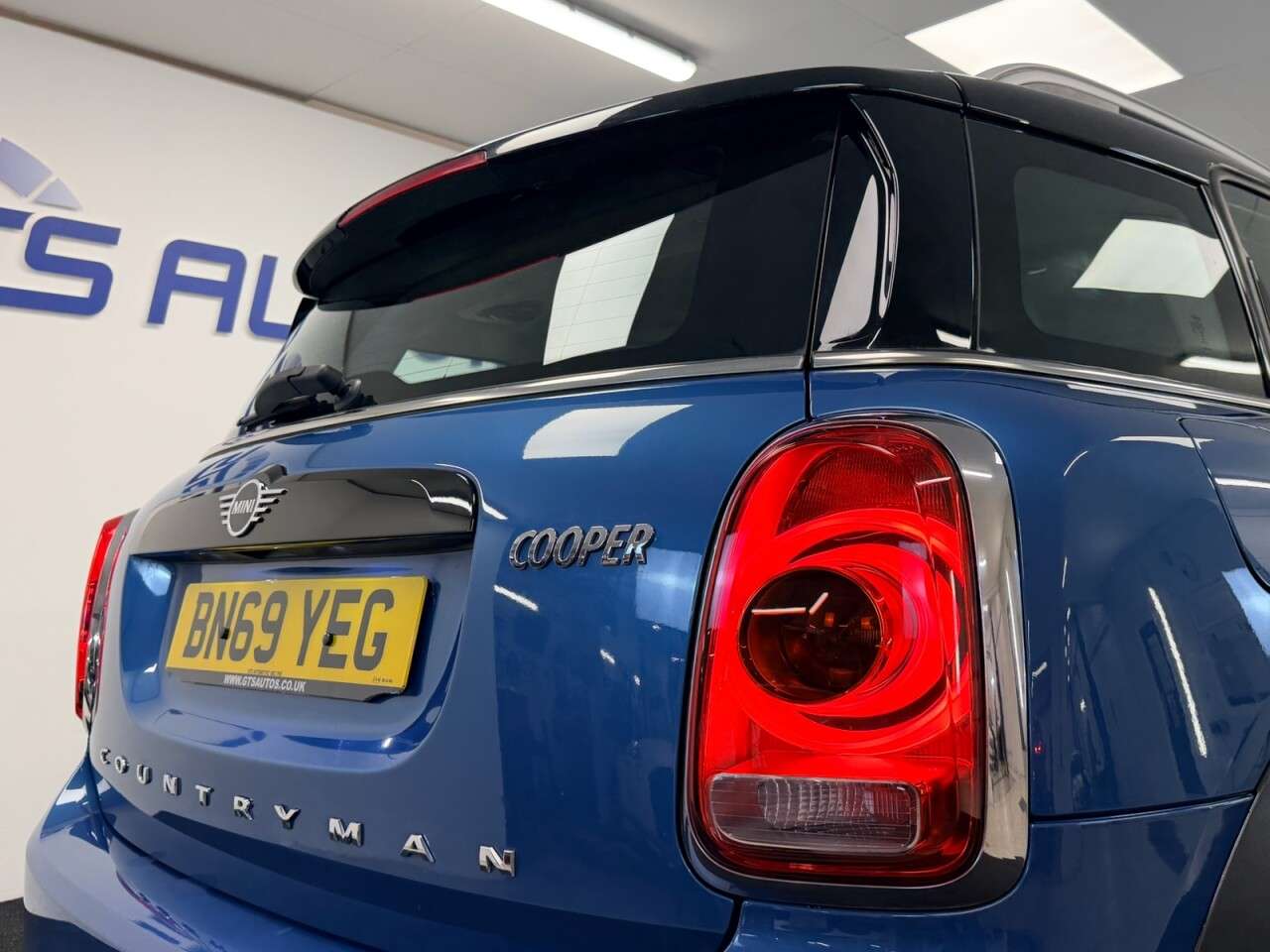 2019 MINI COUNTRYMAN 2019 MINI COUNTRYMAN