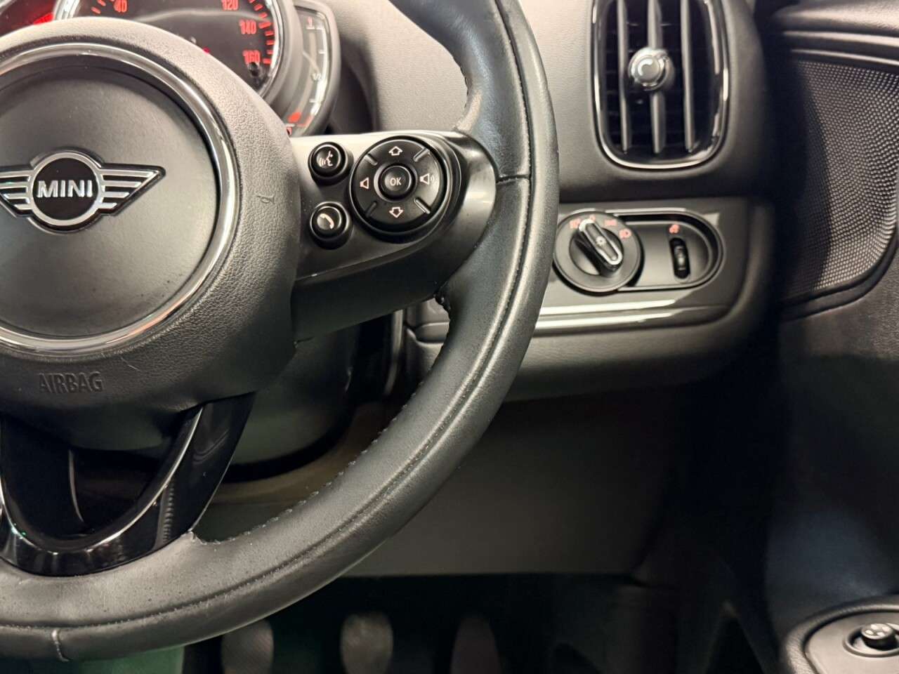 2019 MINI COUNTRYMAN 2019 MINI COUNTRYMAN