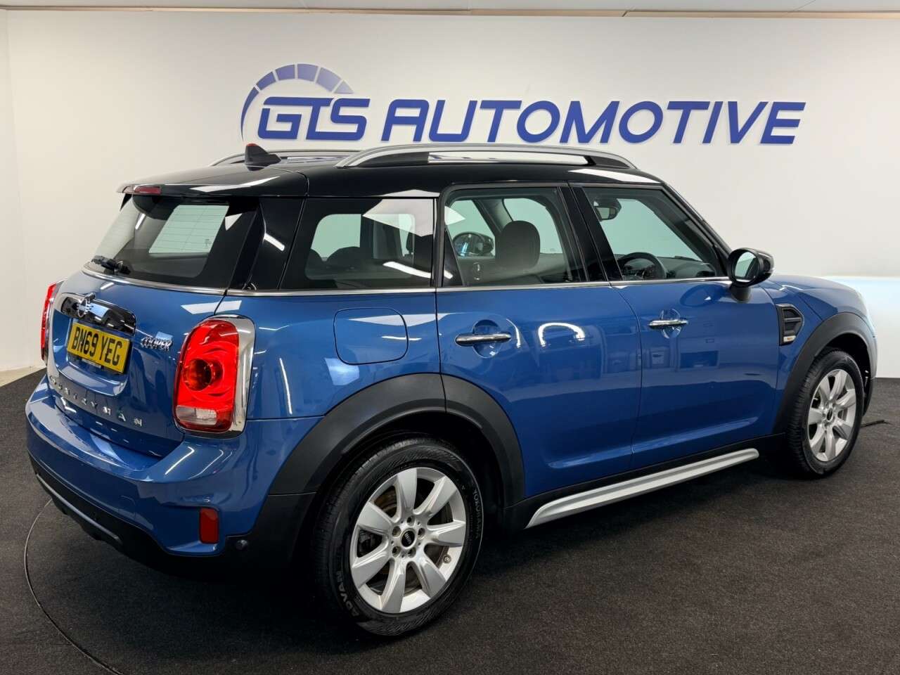 2019 MINI COUNTRYMAN 2019 MINI COUNTRYMAN