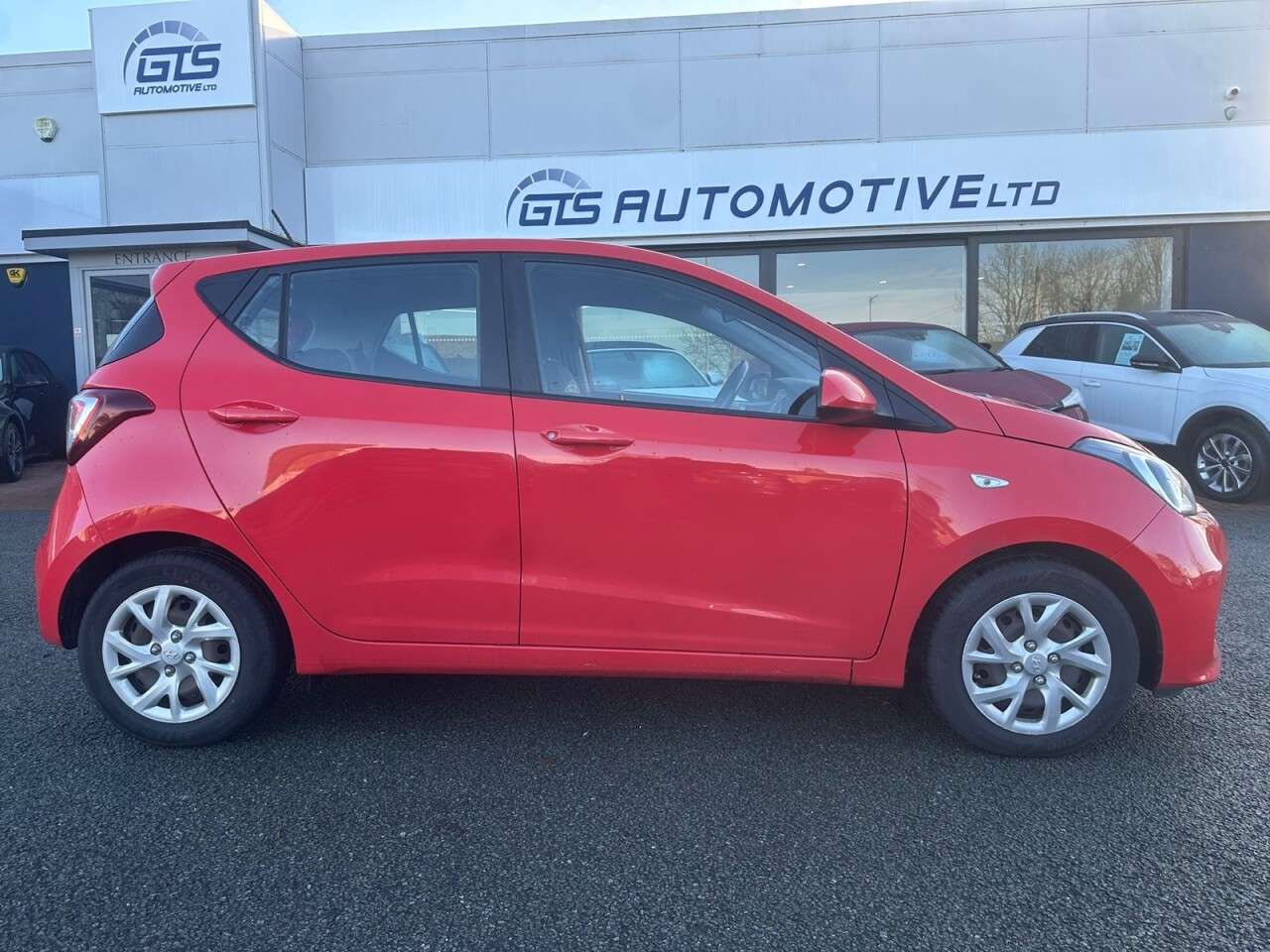 2018 HYUNDAI I10 2018 HYUNDAI I10