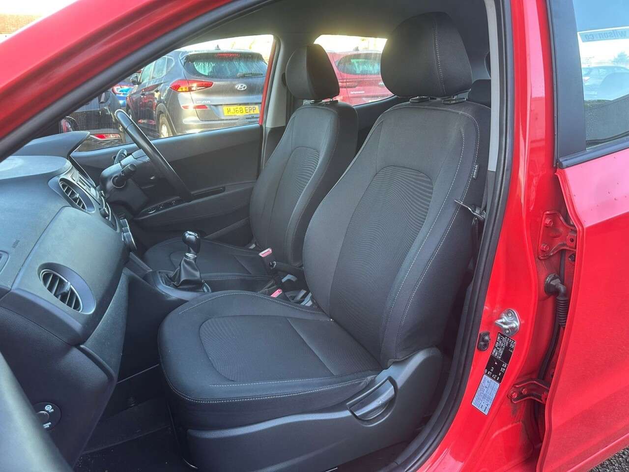 2018 HYUNDAI I10 2018 HYUNDAI I10