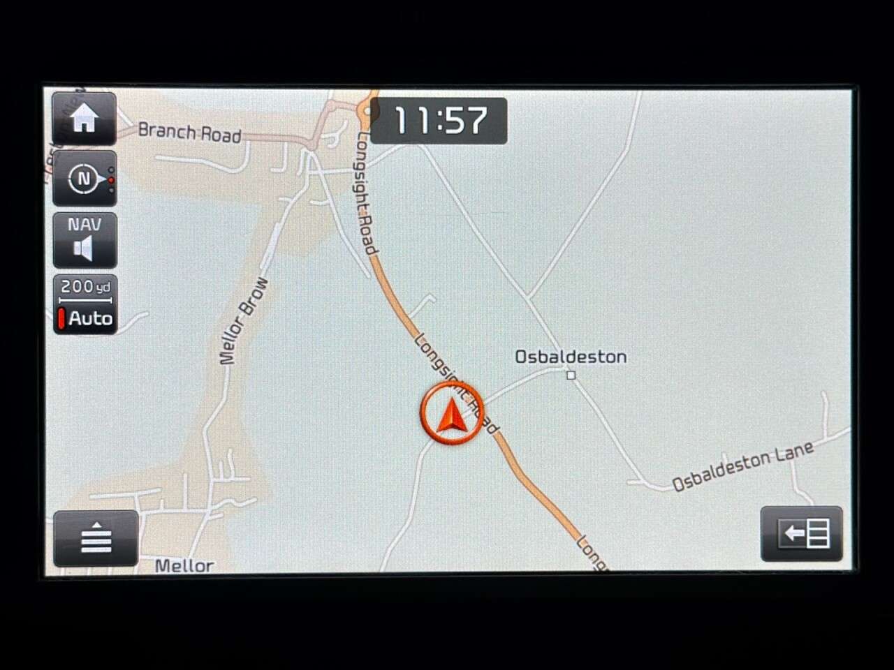 A 2019 KIA STONIC 1.0 T-GDi 4 120 BHP + SAT NAV + CAMERA + HEATED LEATHER SIX MONTH WARRANTY A 2019 KIA STONIC 1.0 T-GDi 4 120 BHP + SAT NAV + CAMERA + HEATED LEATHER SIX MONTH WARRANTY