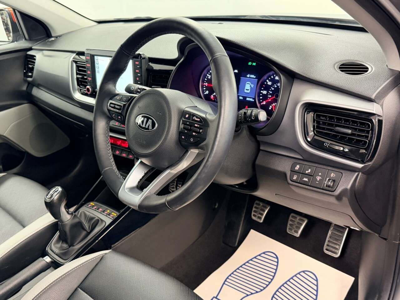 2019 KIA STONIC 2019 KIA STONIC