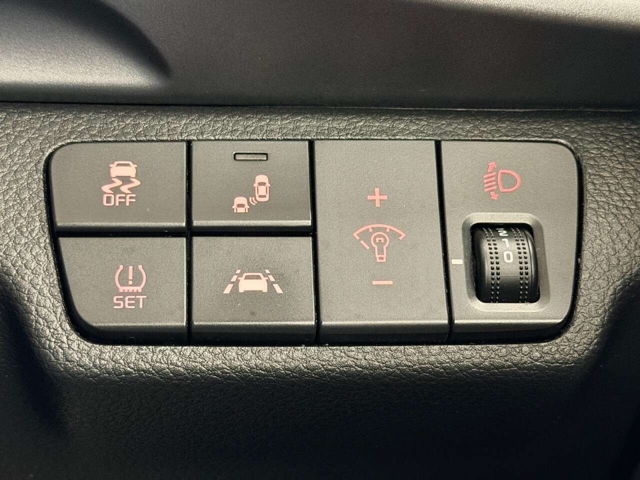 2019 KIA STONIC 2019 KIA STONIC