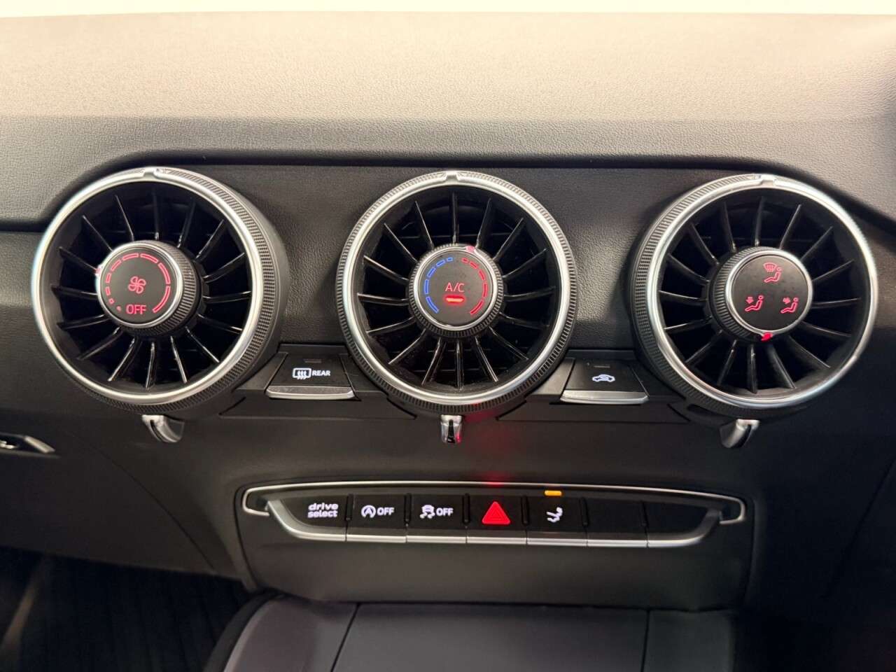 2017 AUDI TT 2017 AUDI TT