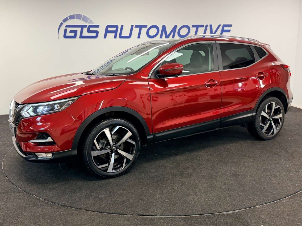 A 2020 NISSAN QASHQAI 1.7 dCi TEKNA 150 BHP + SAT NAV + GLASS SUNROOF + HEATED SEATS SIX MONTH WA A 2020 NISSAN QASHQAI 1.7 dCi TEKNA 150 BHP + SAT NAV + GLASS SUNROOF + HEATED SEATS SIX MONTH WA