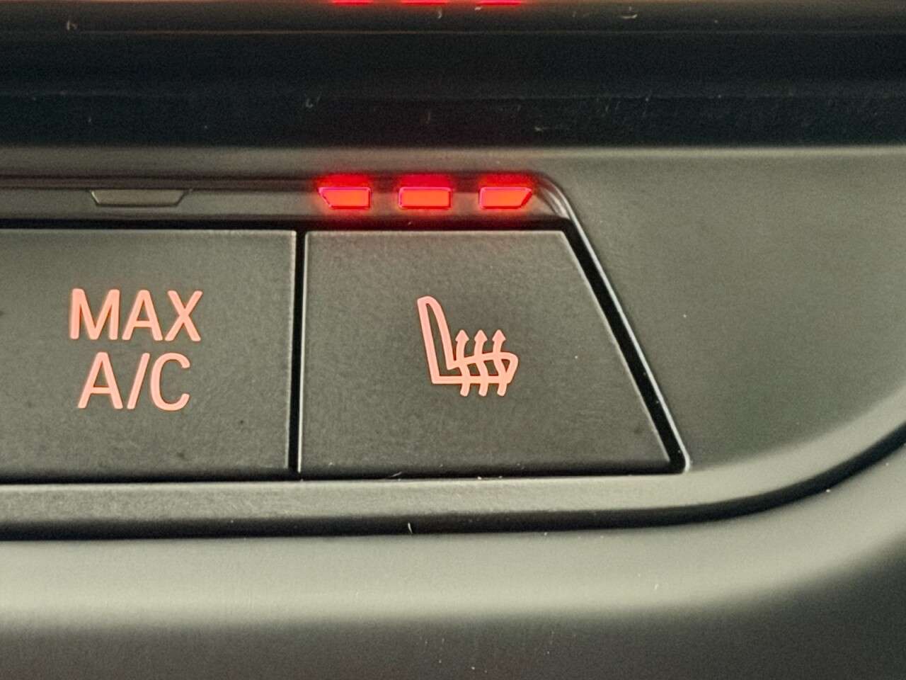 2020 BMW 1 SERIES 2020 BMW 1 SERIES