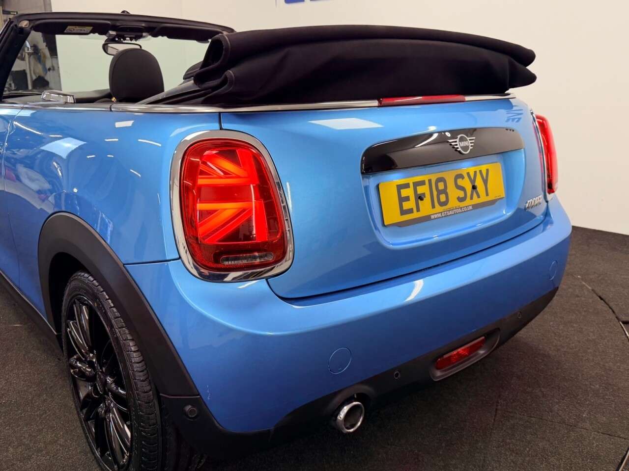 2018 MINI CONVERTIBLE 2018 MINI CONVERTIBLE