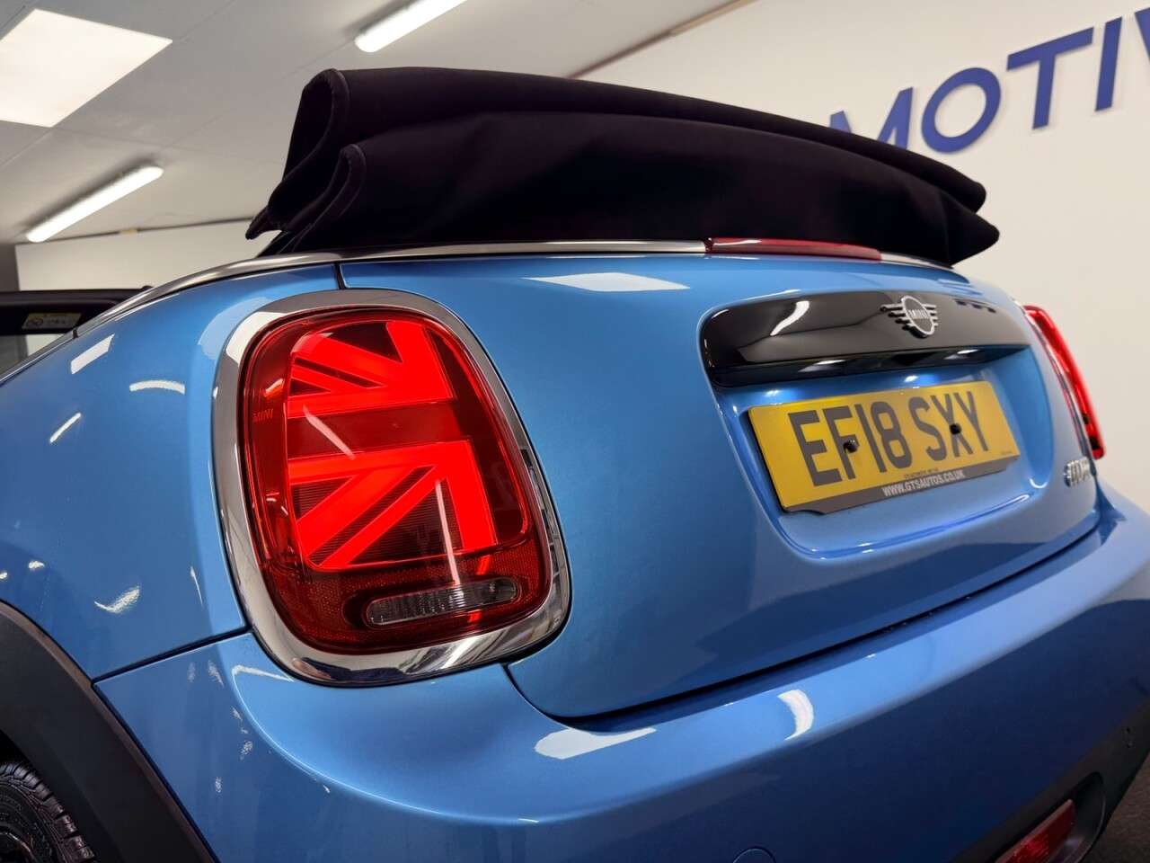 2018 MINI CONVERTIBLE 2018 MINI CONVERTIBLE