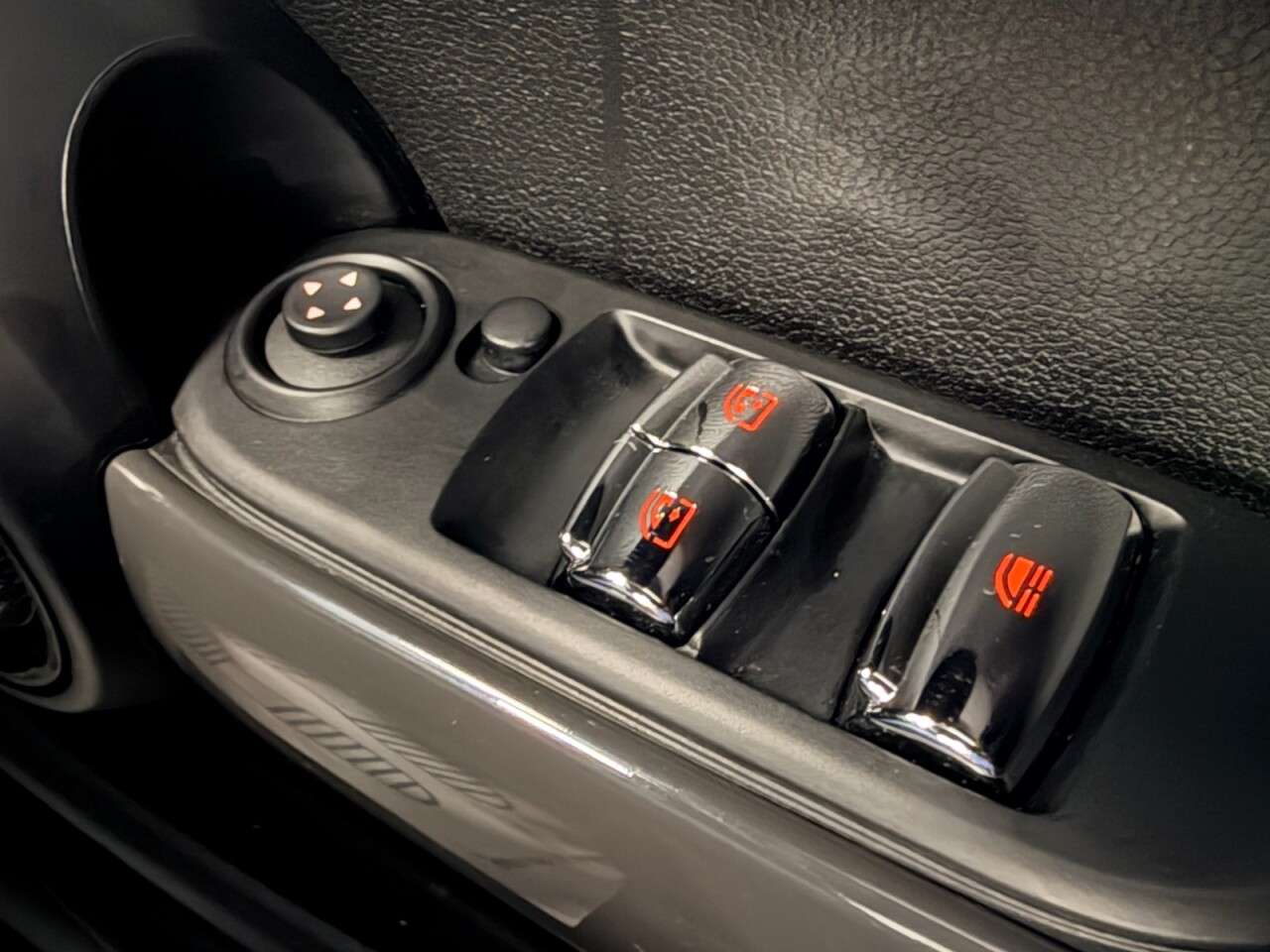 2018 MINI CONVERTIBLE 2018 MINI CONVERTIBLE