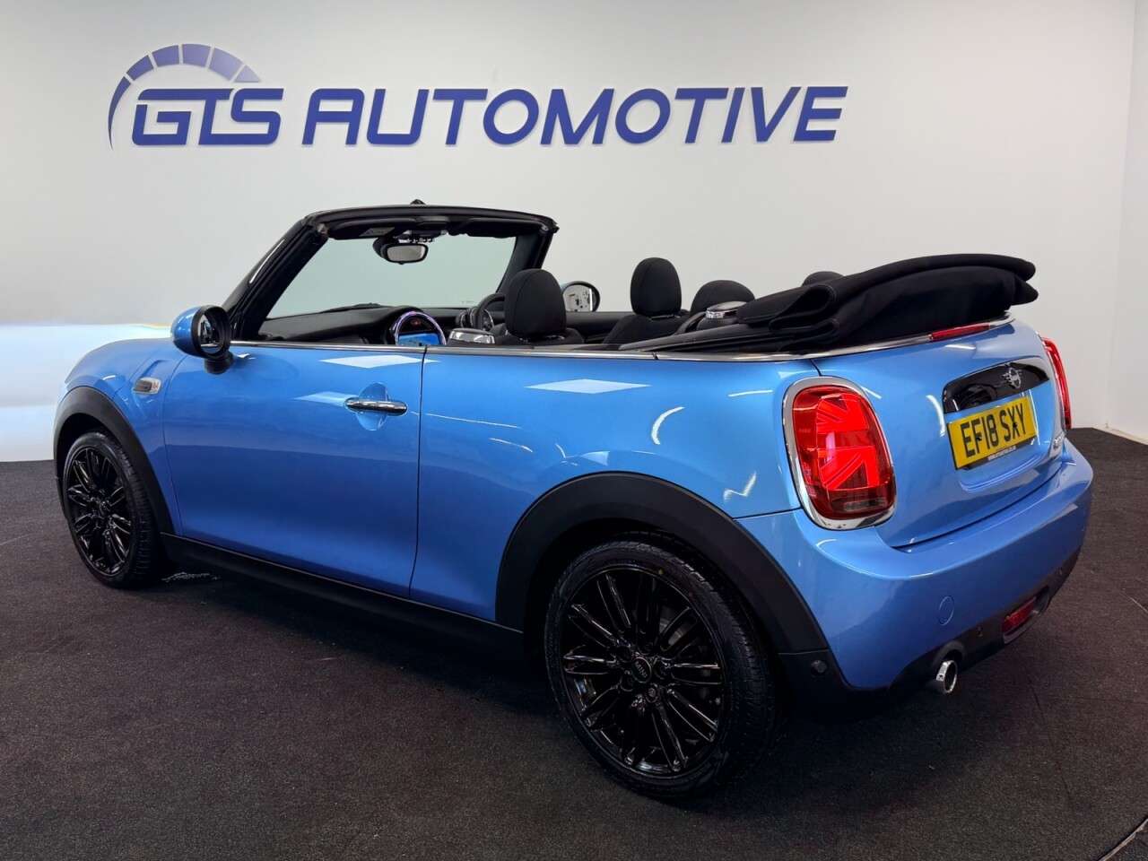 2018 MINI CONVERTIBLE 2018 MINI CONVERTIBLE