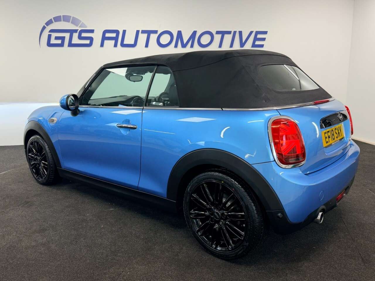 2018 MINI CONVERTIBLE 2018 MINI CONVERTIBLE