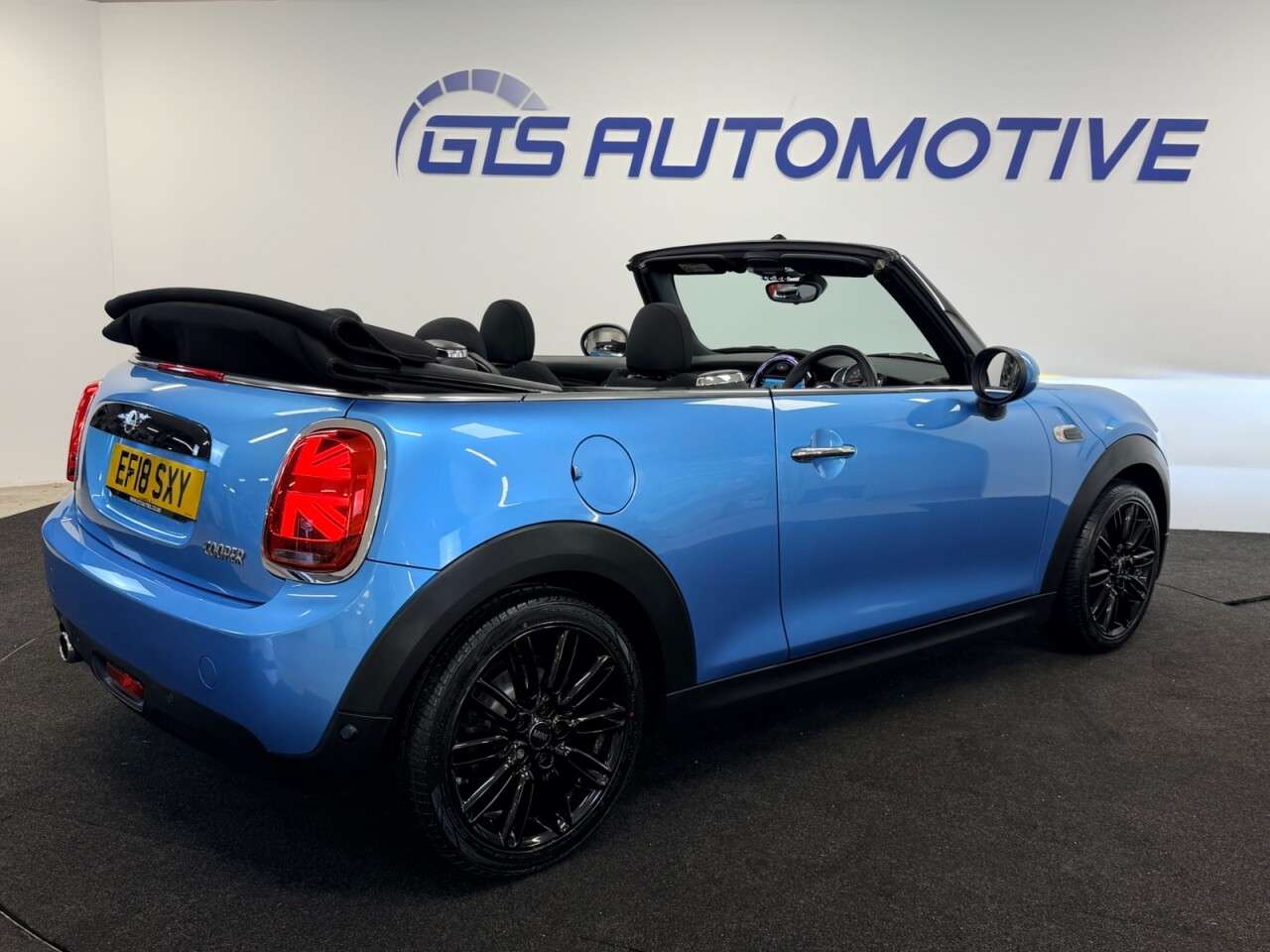 2018 MINI CONVERTIBLE 2018 MINI CONVERTIBLE