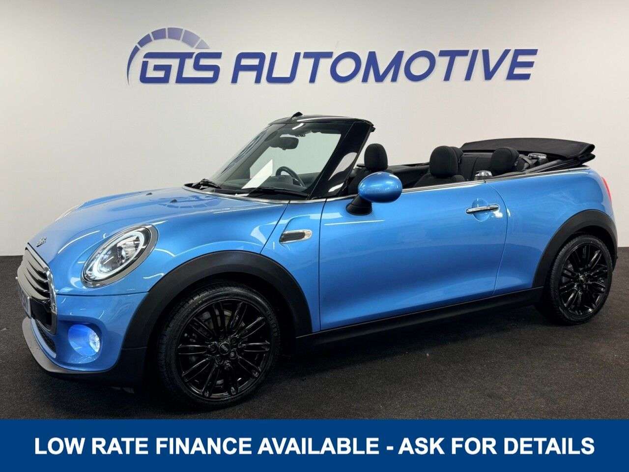 A 2018 MINI CONVERTIBLE 1.5 COOPER 135 BHP + CHILLI PACK + SAT NAV + APPLE PLAY SIX MONTH WARRANTY A 2018 MINI CONVERTIBLE 1.5 COOPER 135 BHP + CHILLI PACK + SAT NAV + APPLE PLAY SIX MONTH WARRANTY