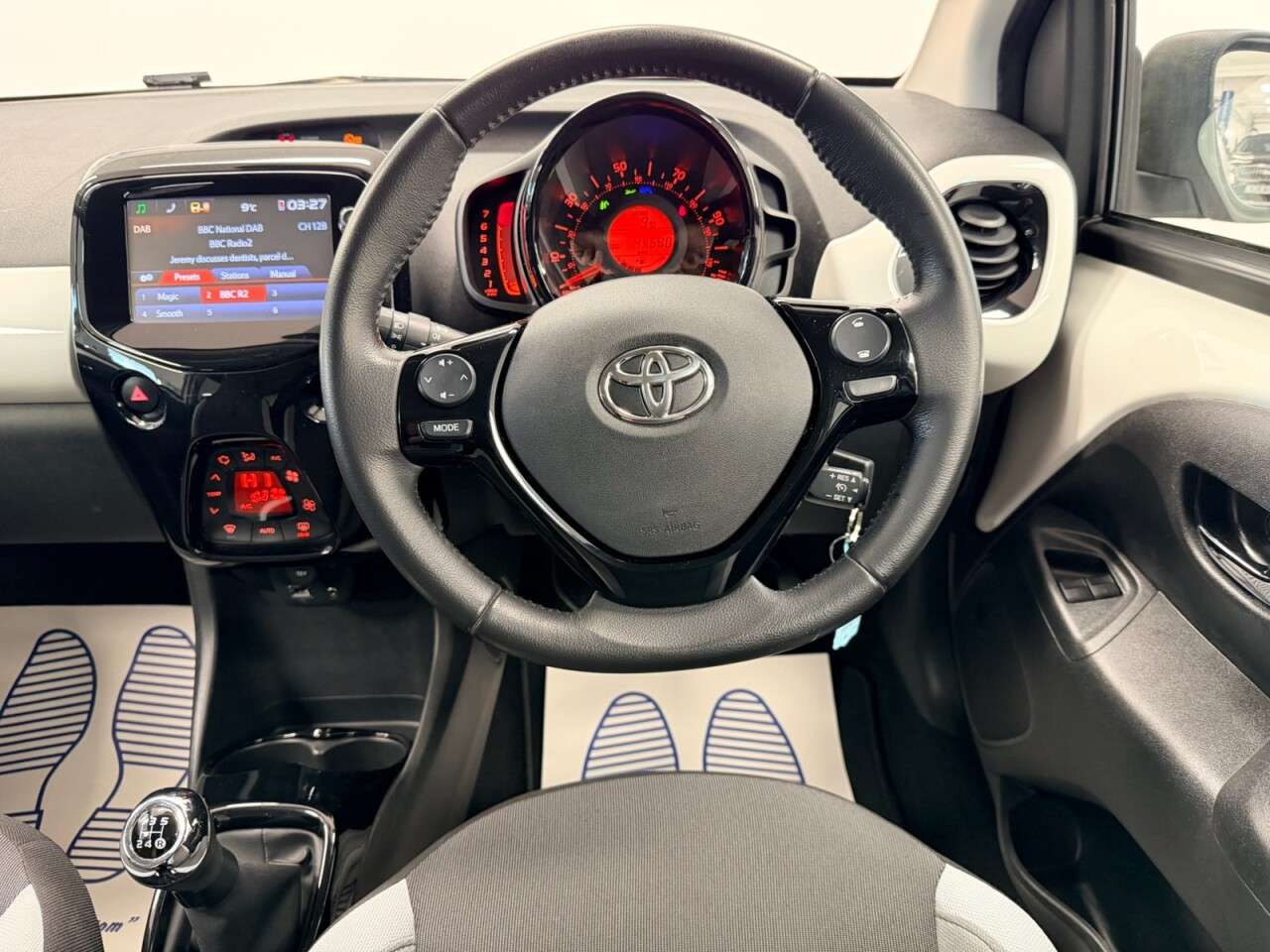 2018 TOYOTA AYGO 2018 TOYOTA AYGO