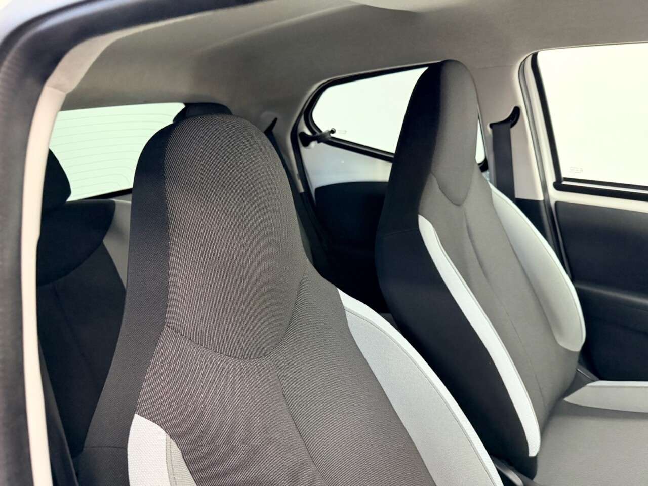 2018 TOYOTA AYGO 2018 TOYOTA AYGO