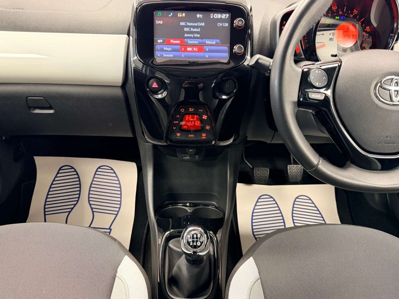 2018 TOYOTA AYGO 2018 TOYOTA AYGO