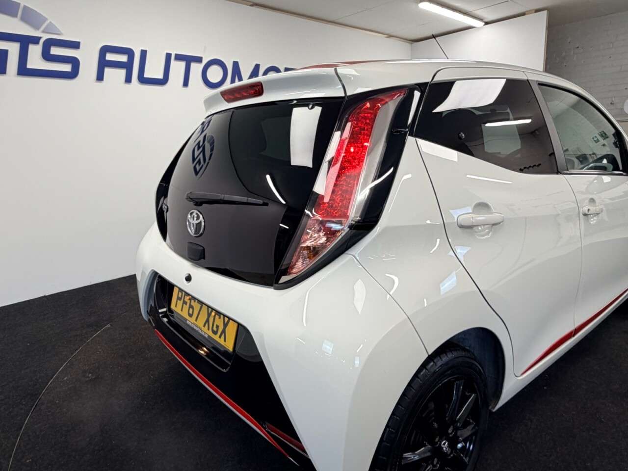 2018 TOYOTA AYGO 2018 TOYOTA AYGO