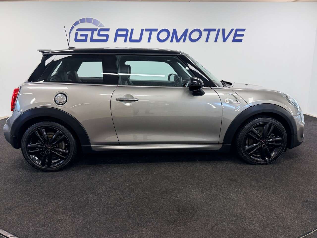 2019 MINI HATCH 2019 MINI HATCH