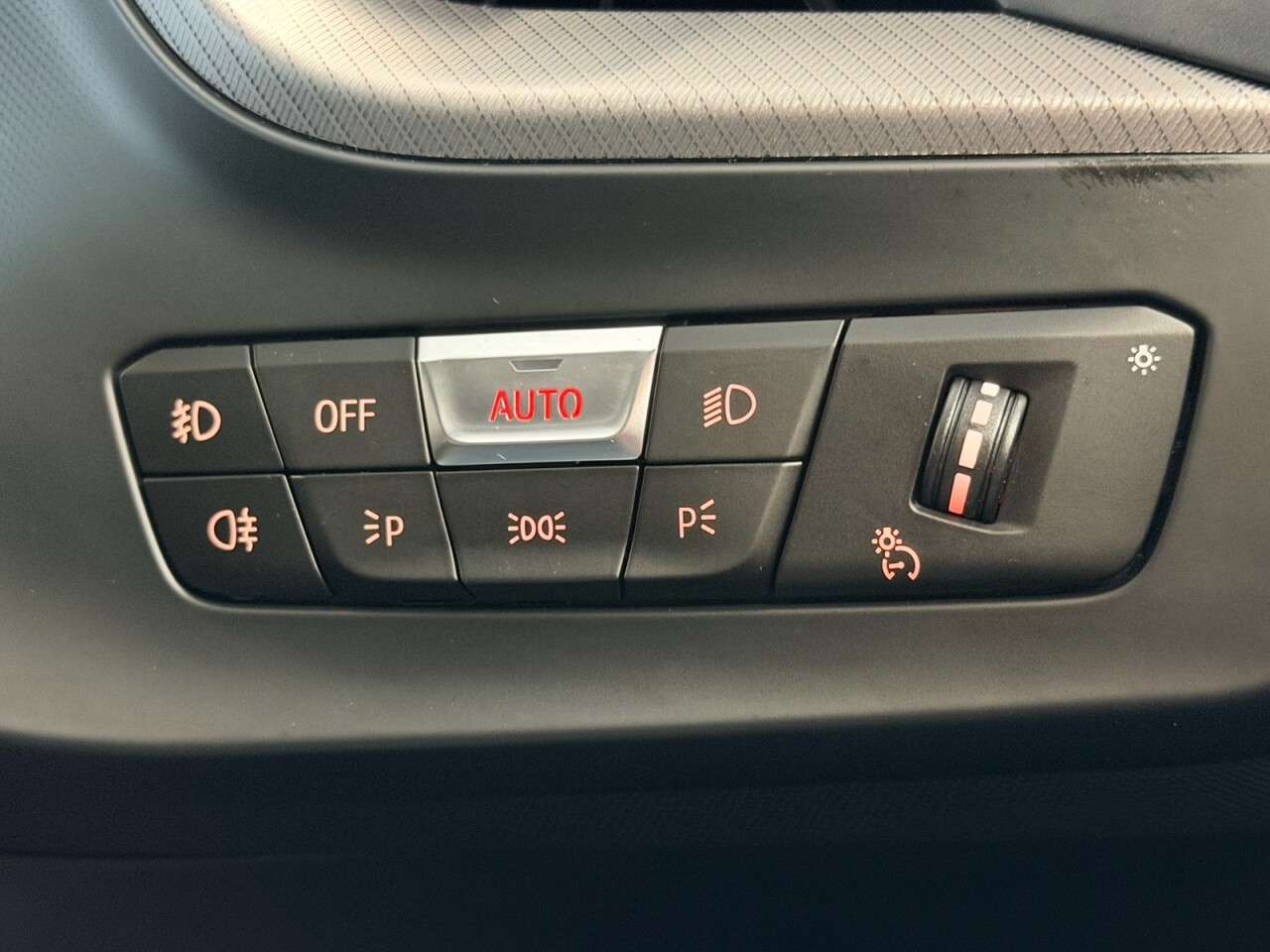 2020 BMW 1 SERIES 2020 BMW 1 SERIES