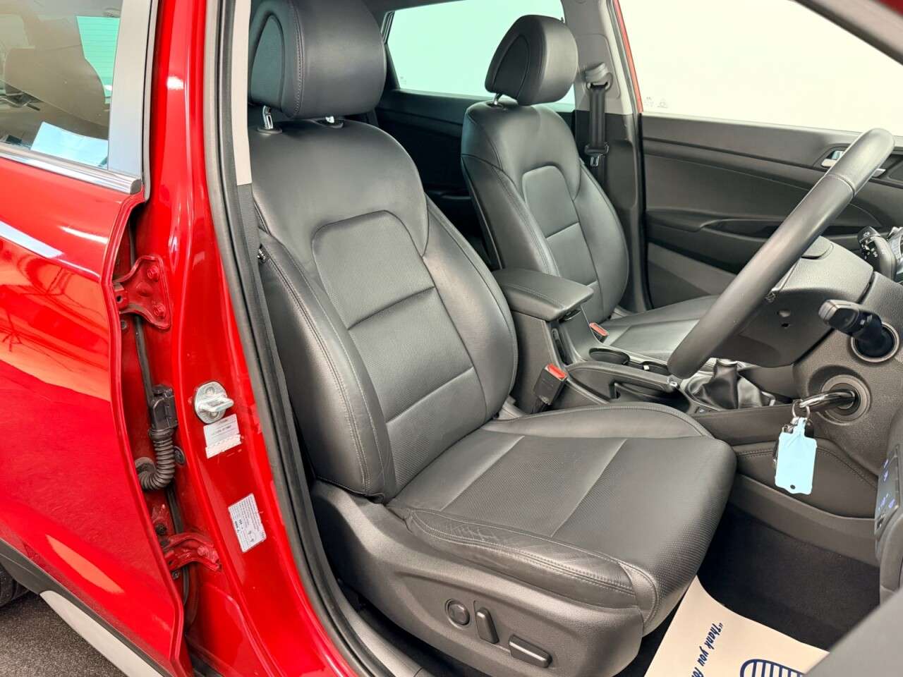 A 2018 HYUNDAI TUCSON 1.6 TURBO-GDi SPORT EDITION 180 BHP + SAT NAV + HEATED LEATHER SIX MONTH WA A 2018 HYUNDAI TUCSON 1.6 TURBO-GDi SPORT EDITION 180 BHP + SAT NAV + HEATED LEATHER SIX MONTH WA