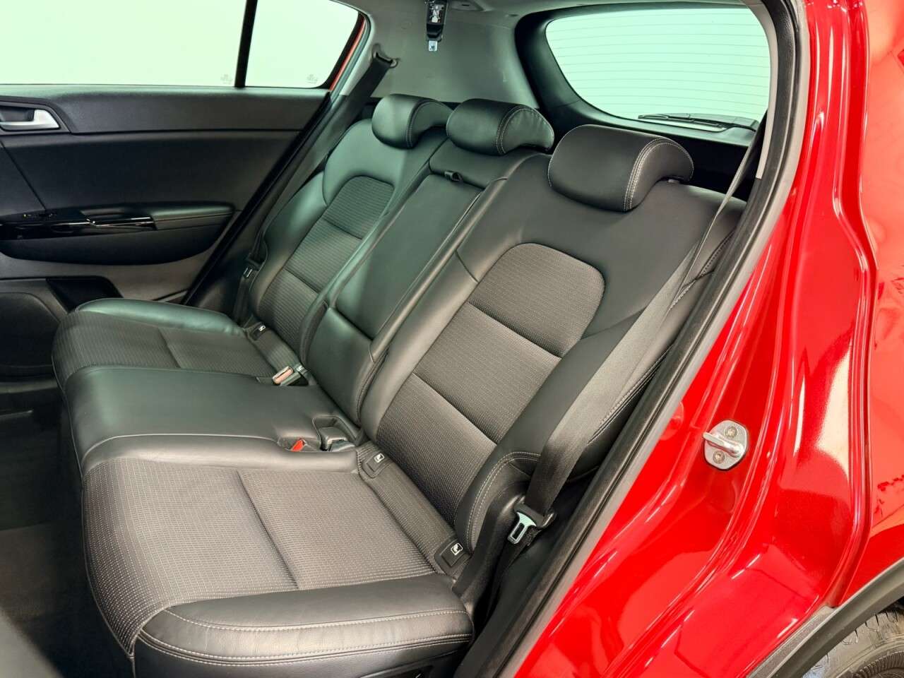 2018 KIA SPORTAGE 2018 KIA SPORTAGE