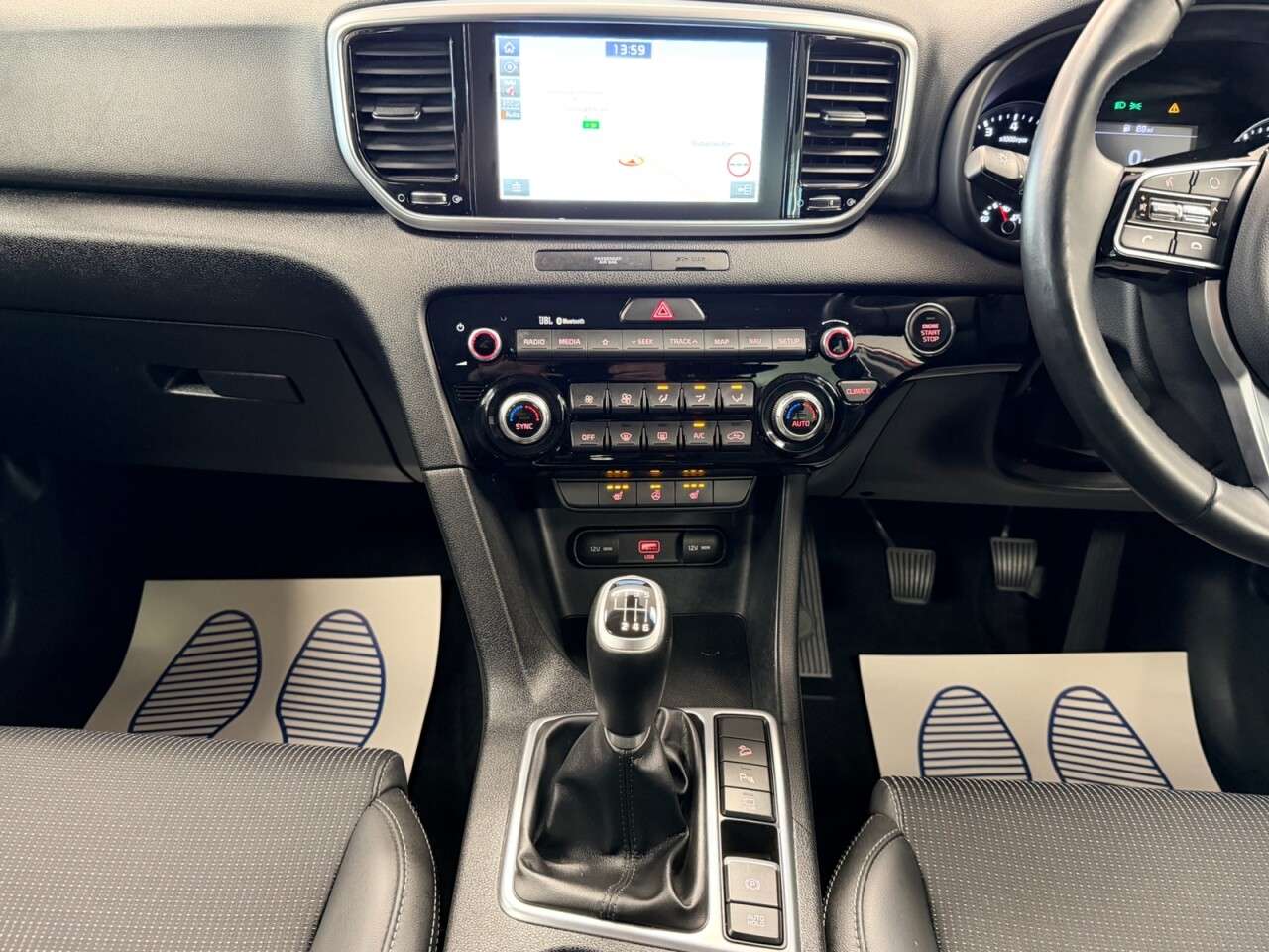 2018 KIA SPORTAGE 2018 KIA SPORTAGE