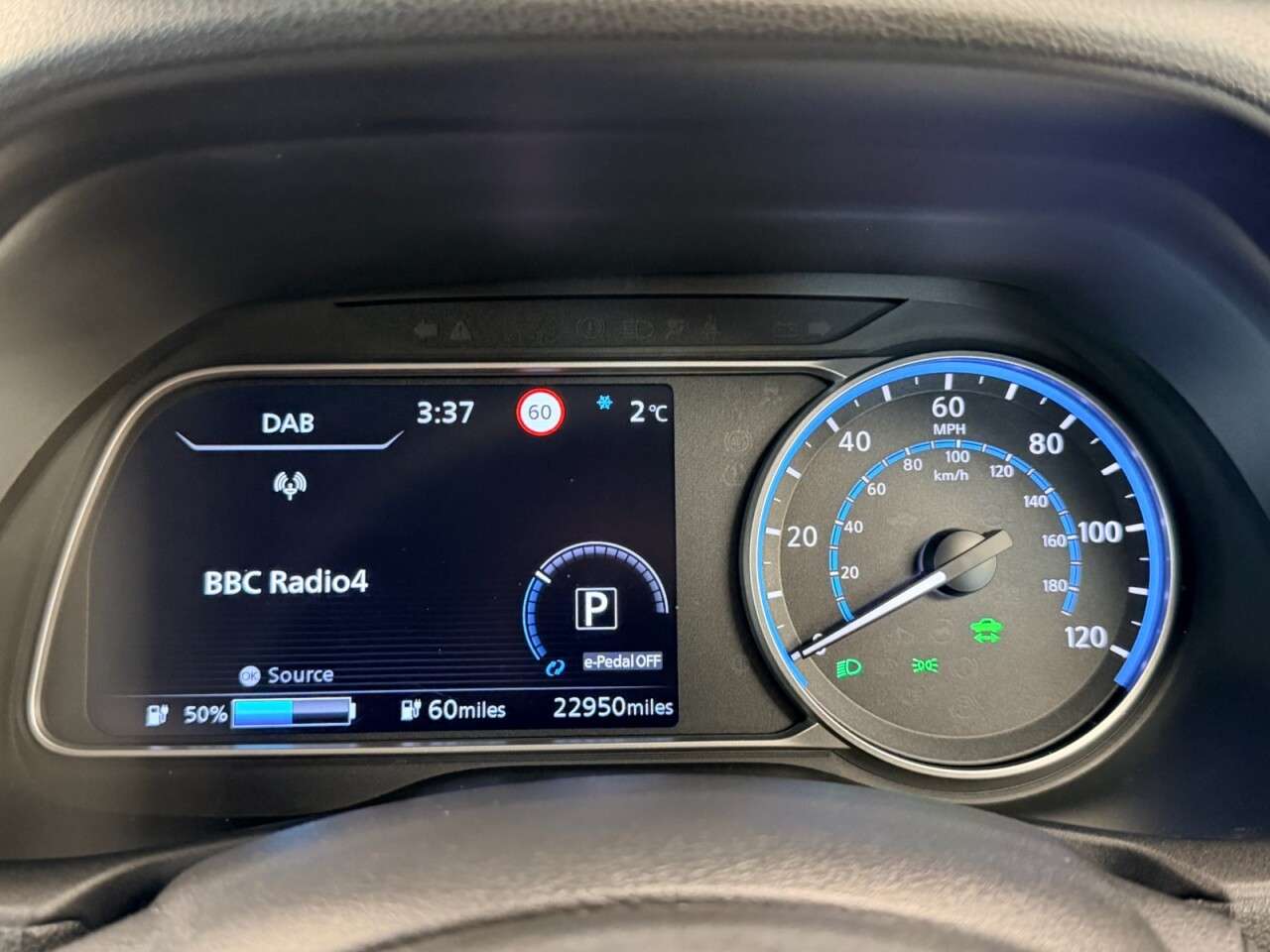 2022 NISSAN LEAF 2022 NISSAN LEAF