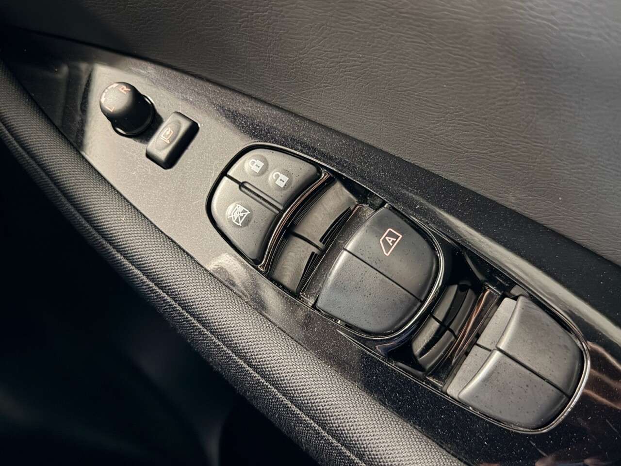 2022 NISSAN LEAF 2022 NISSAN LEAF