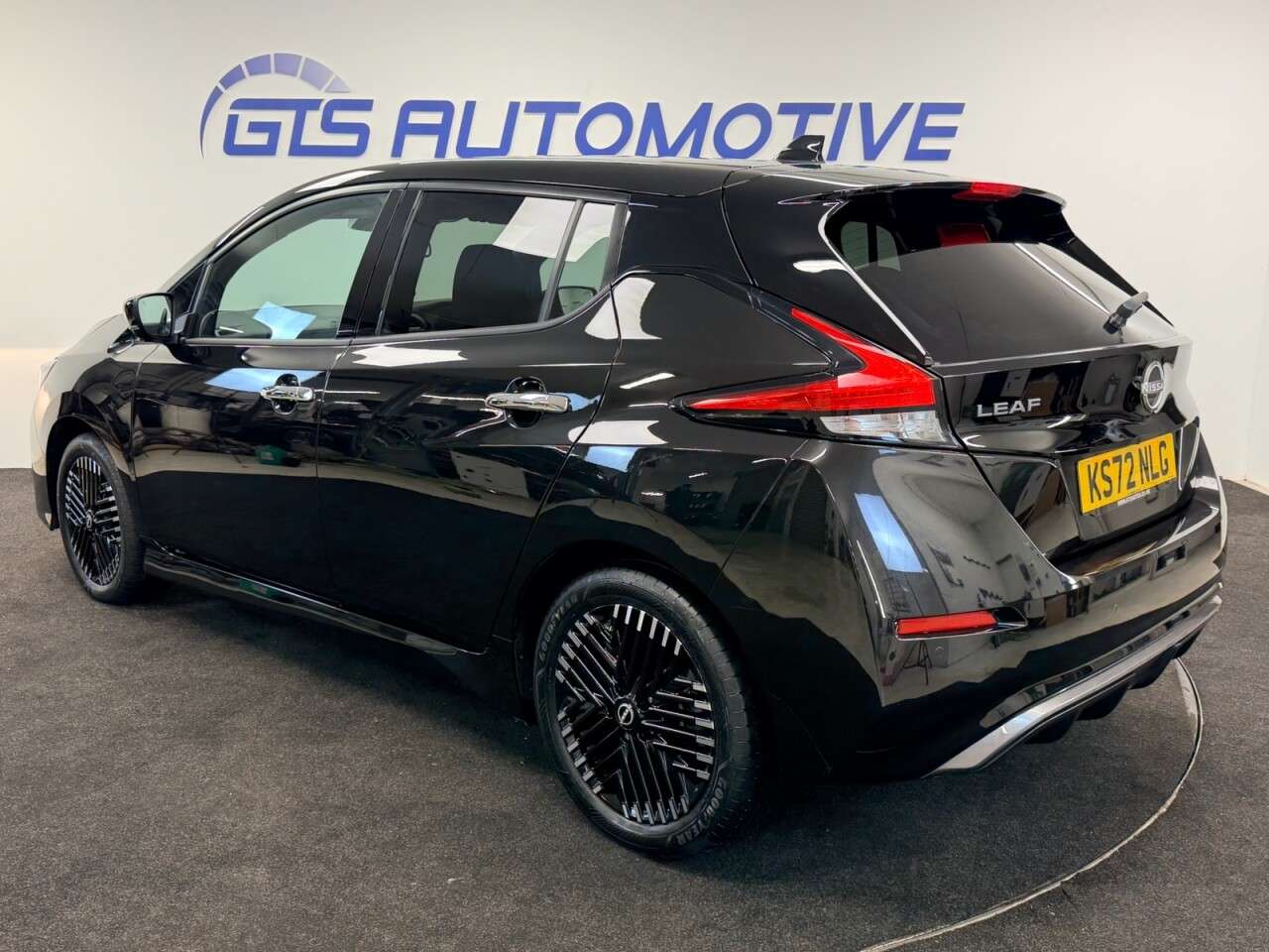 2022 NISSAN LEAF 2022 NISSAN LEAF