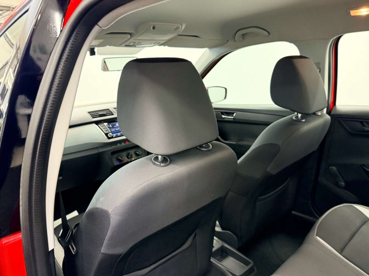 2018 SKODA FABIA 2018 SKODA FABIA