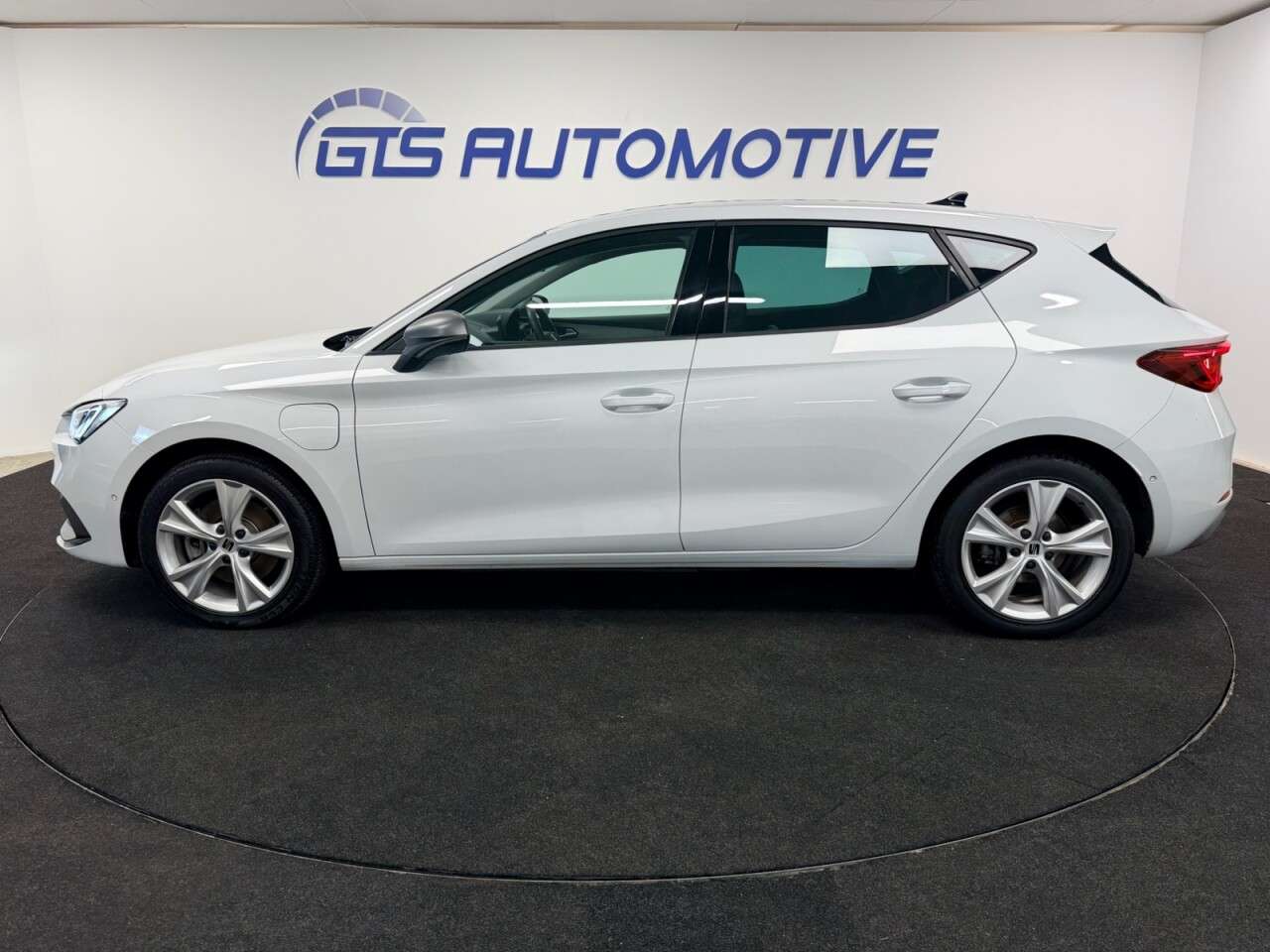 2021 SEAT LEON 2021 SEAT LEON