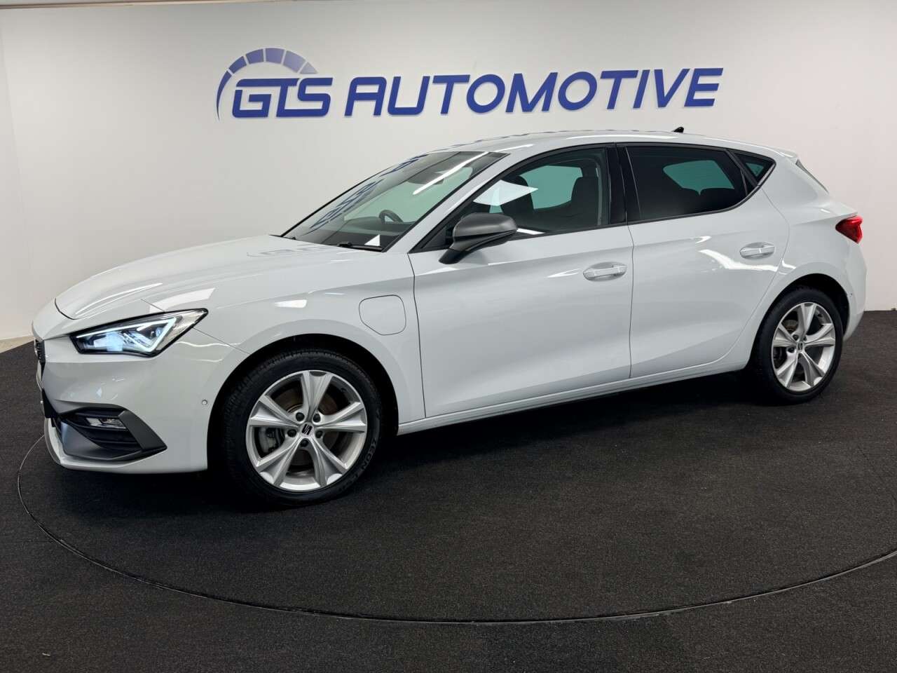 2021 SEAT LEON 2021 SEAT LEON