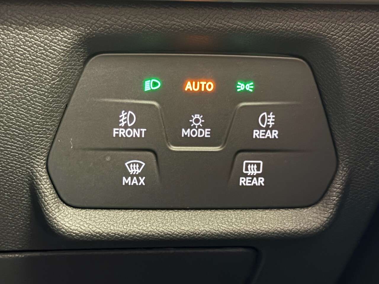 2021 SEAT LEON 2021 SEAT LEON