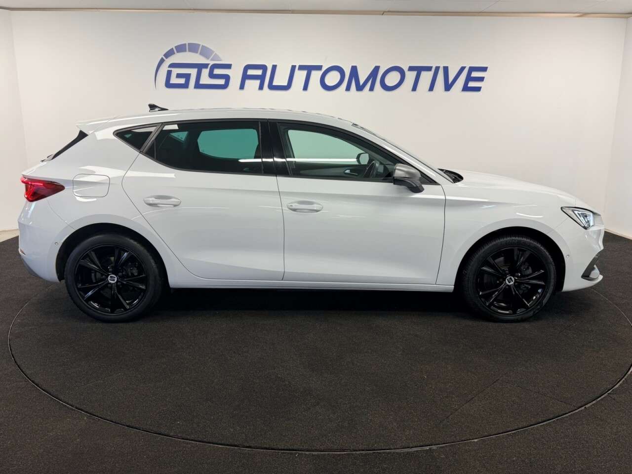 2021 SEAT LEON 2021 SEAT LEON